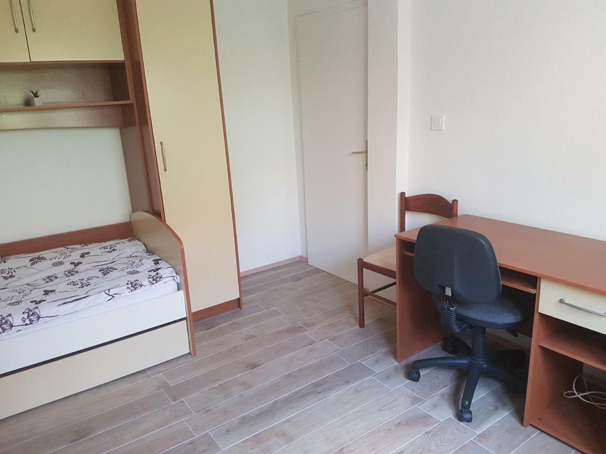 Apartment Drago Kastela Ngoại thất bức ảnh
