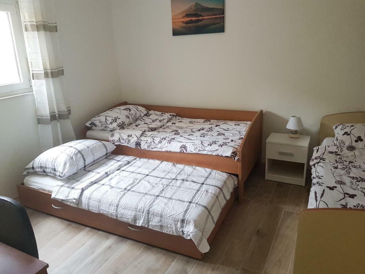 Apartment Drago Kastela Ngoại thất bức ảnh